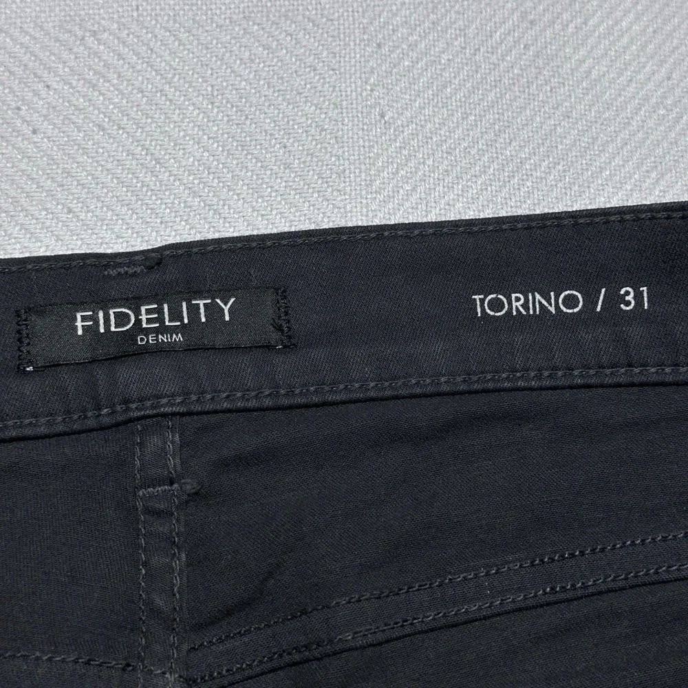 Fidelity Torino Jeans Mens 31x34 Slim Fit Stretch Made in USA Anchor Grey M21397